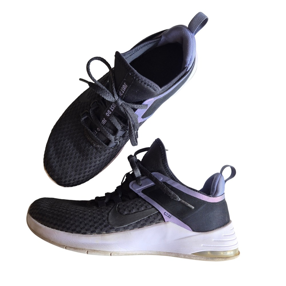 Nike Air Bella Black Mesh Trainer Sneakers Size 8.5 Sporty Athleisure Gym Casual
